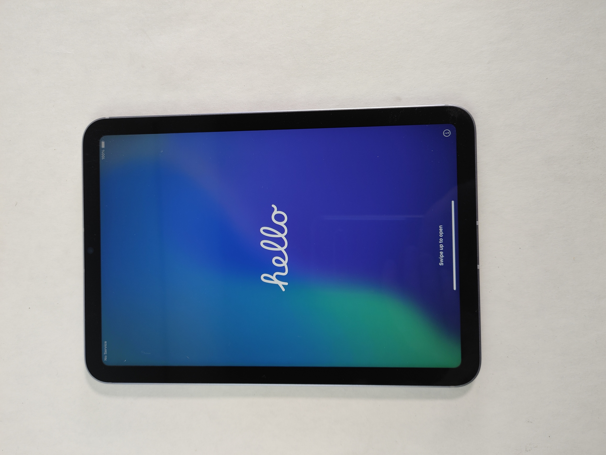 Apple iPad Mini 6th Gen A2568 64 GB iOS 18.6.2 ( Wi-Fi + 5G